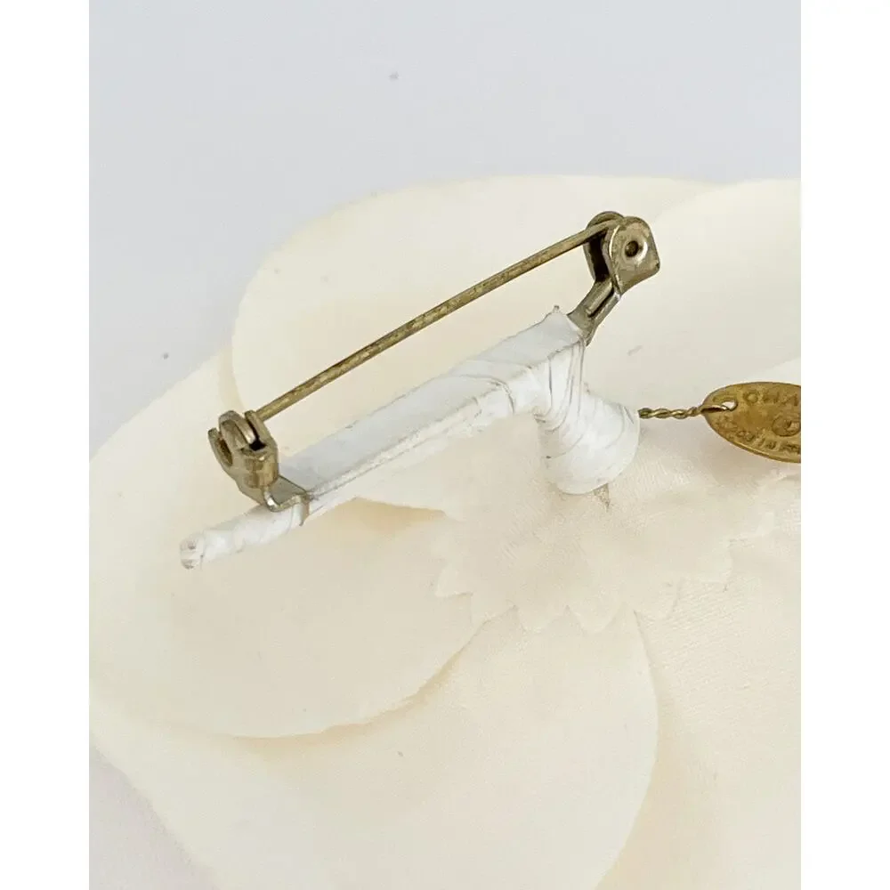 CHANEL paris white